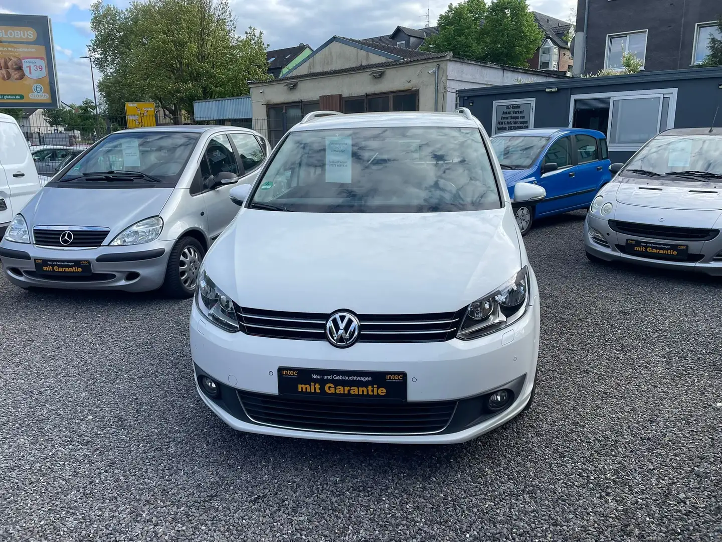 Volkswagen Touran Cup 1.4 EcoFuel "7-Sitzer" TÜV 02/2027! Biały - 1
