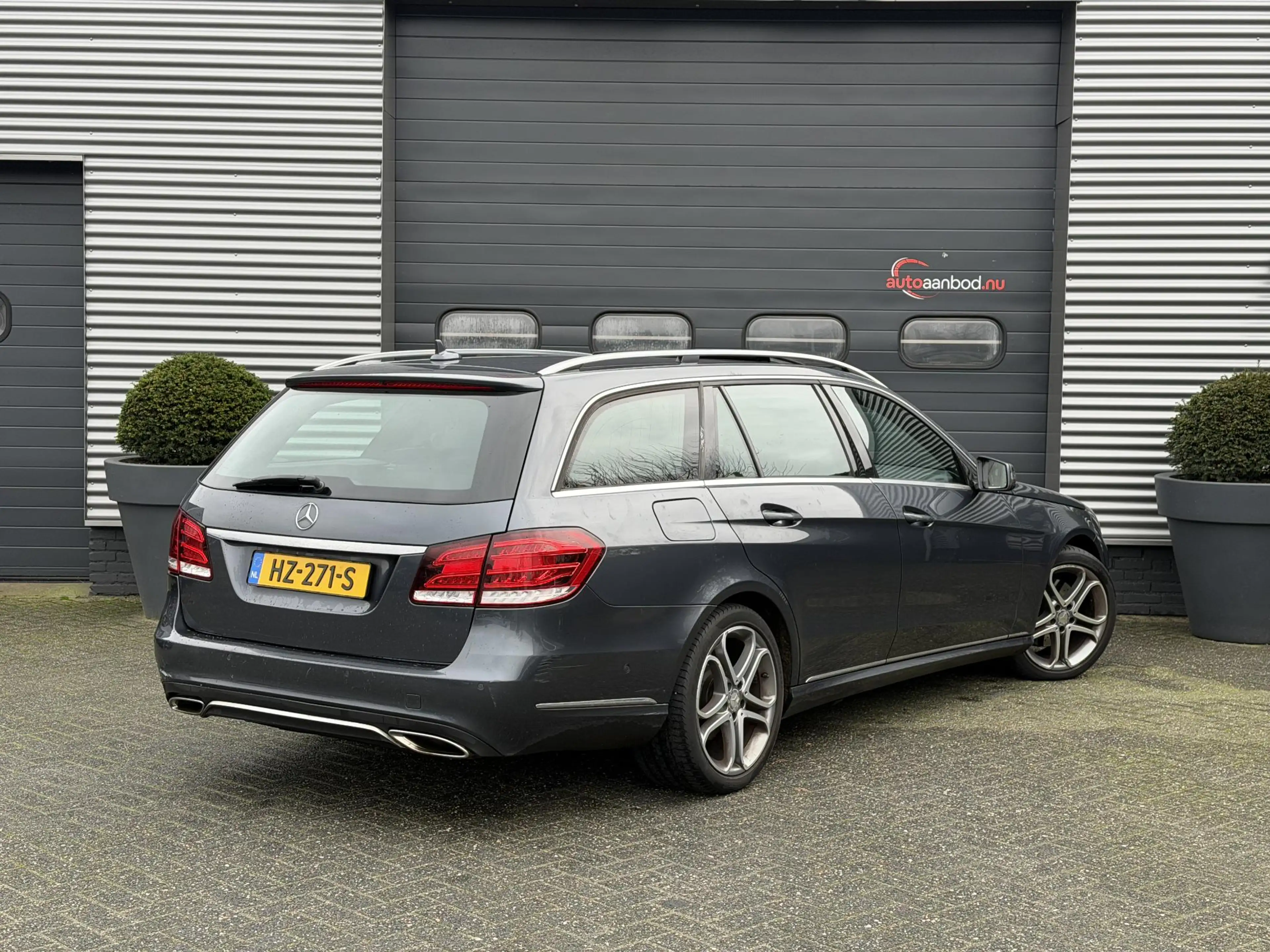 Mercedes-Benz E 250 Estate Ambition Avantgarde | Panoramadak | Navigat — photo 2