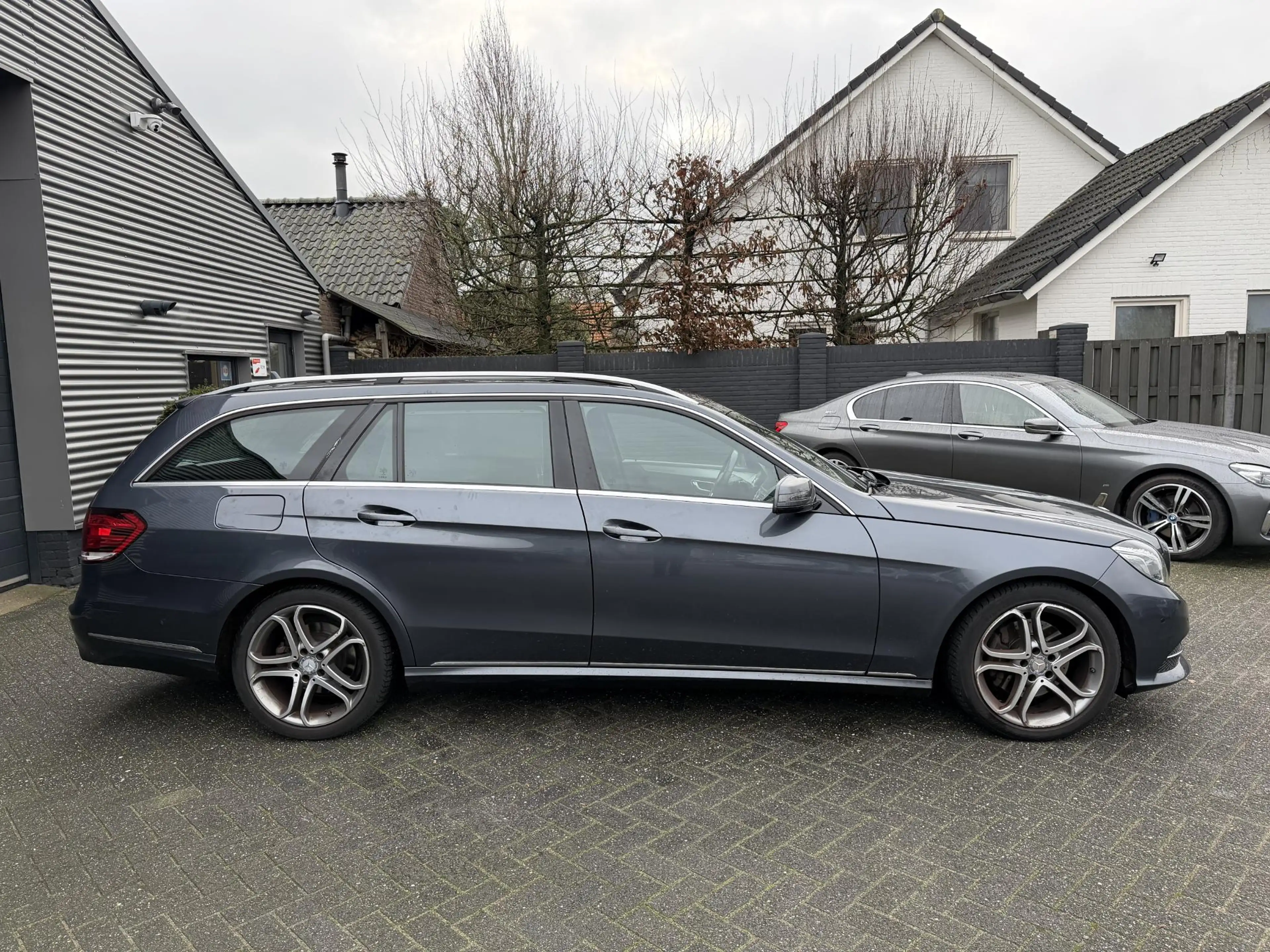 Mercedes-Benz E 250 Estate Ambition Avantgarde | Panoramadak | Navigat — photo 4