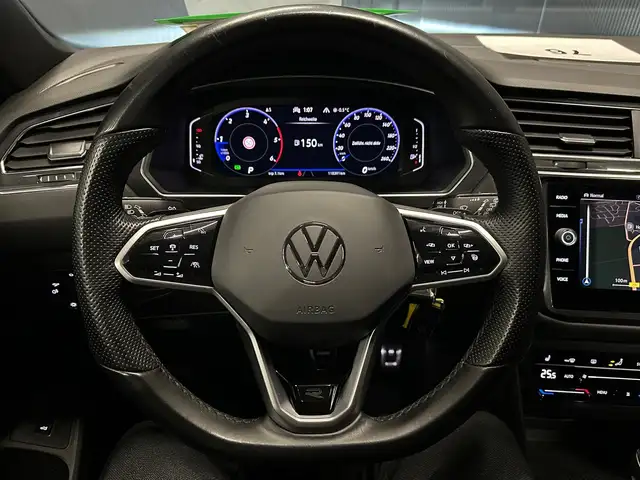 Volkswagen Tiguan Allspace view 15