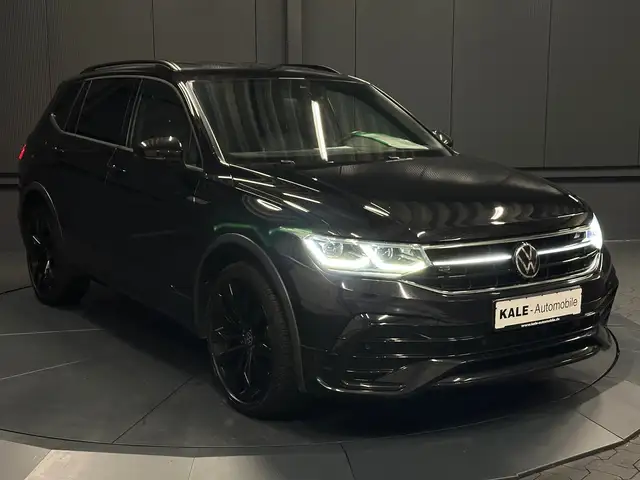 Volkswagen Tiguan Allspace view 7