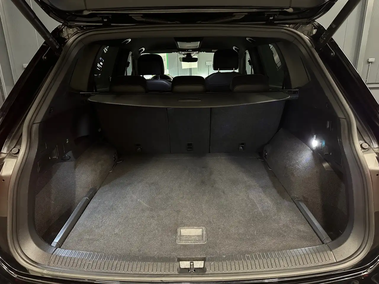 Volkswagen Tiguan Allspace R-Line 4Motion*Black Style*20Zoll*Standhzg*, миниатюра 27