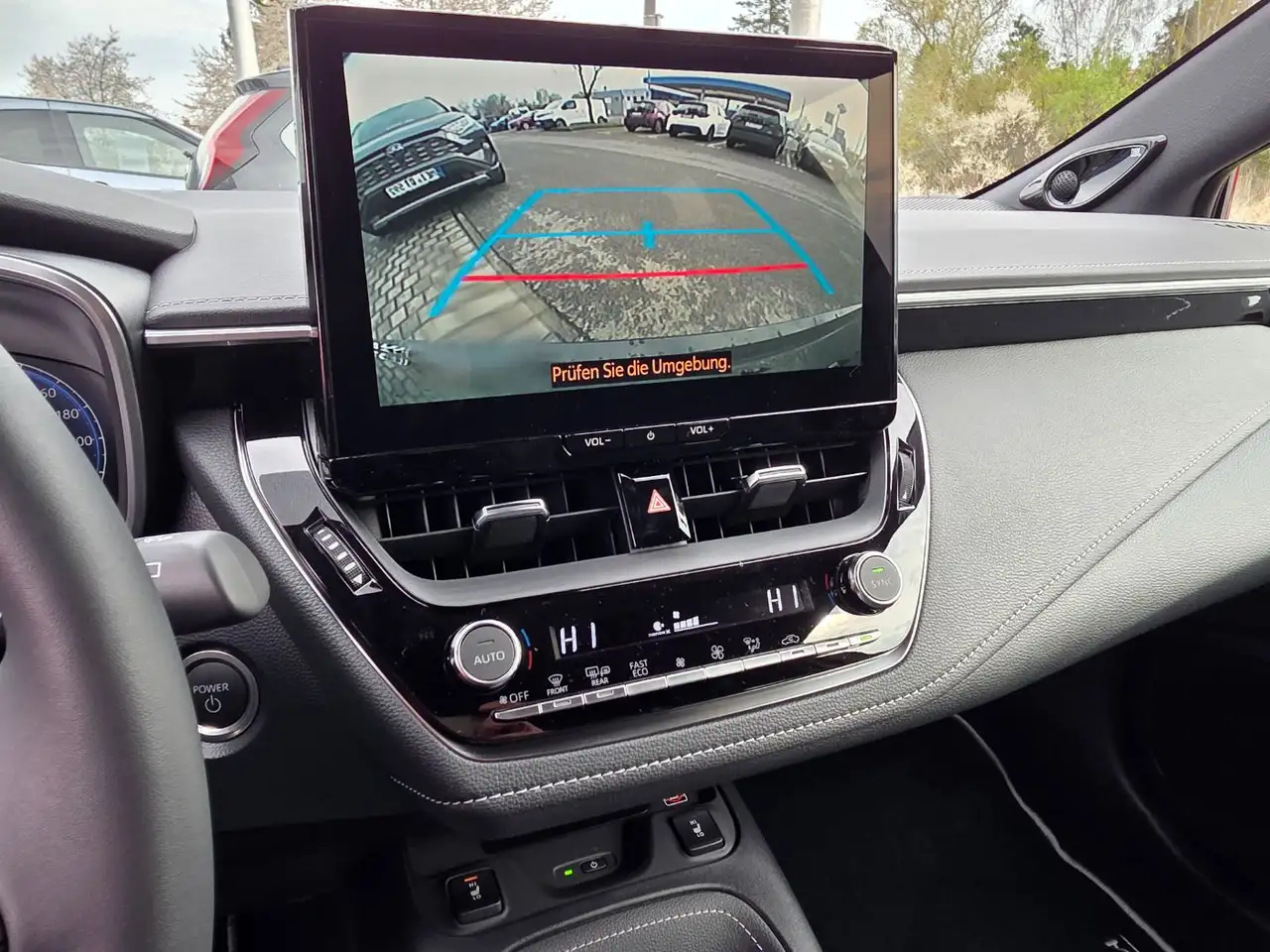 Toyota Corolla Touring Sports 2.0 Hybrid Lounge ACC Pano 15