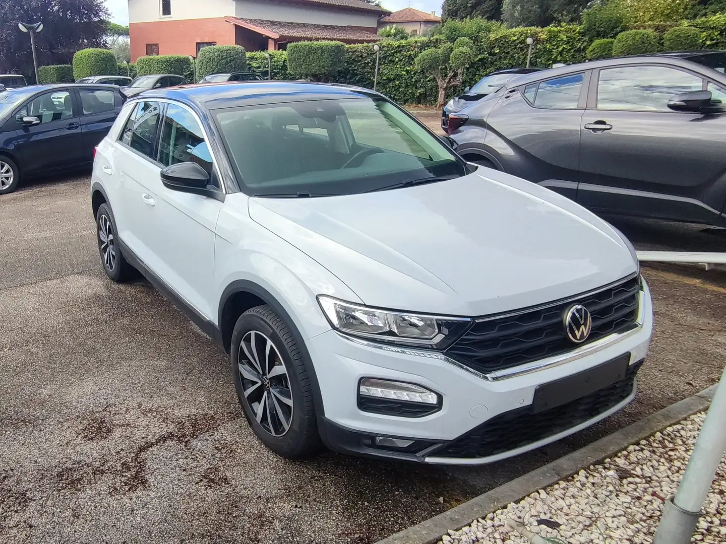 Volkswagen T-Roc T-Roc 1.0 tsi Style 110cv Bianco - 1