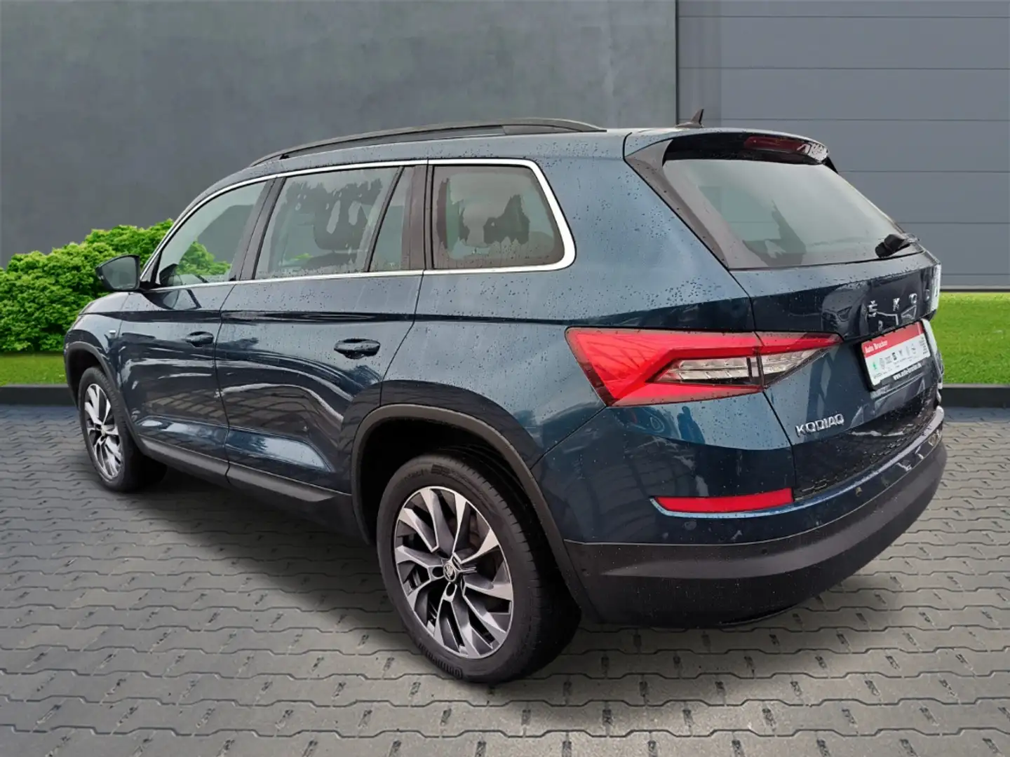 Skoda Kodiaq Drive 125 4x4 2.0 TDI+AHK+Navi+Alufelgen+LED+Sitzh Blau - 2