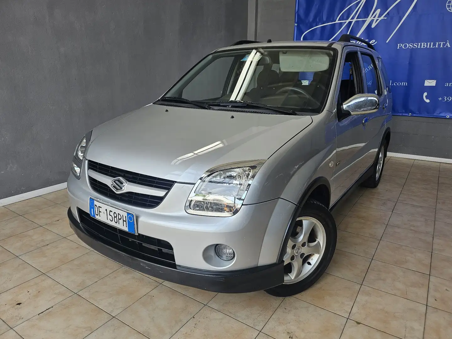 Suzuki Ignis Ignis 1.3 Deluxe 2wd siva - 1