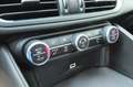 Alfa Romeo Giulia 2.0 T AWD Veloce / 19 inch/ All-season/ Panorama/ Zwart - thumbnail 31