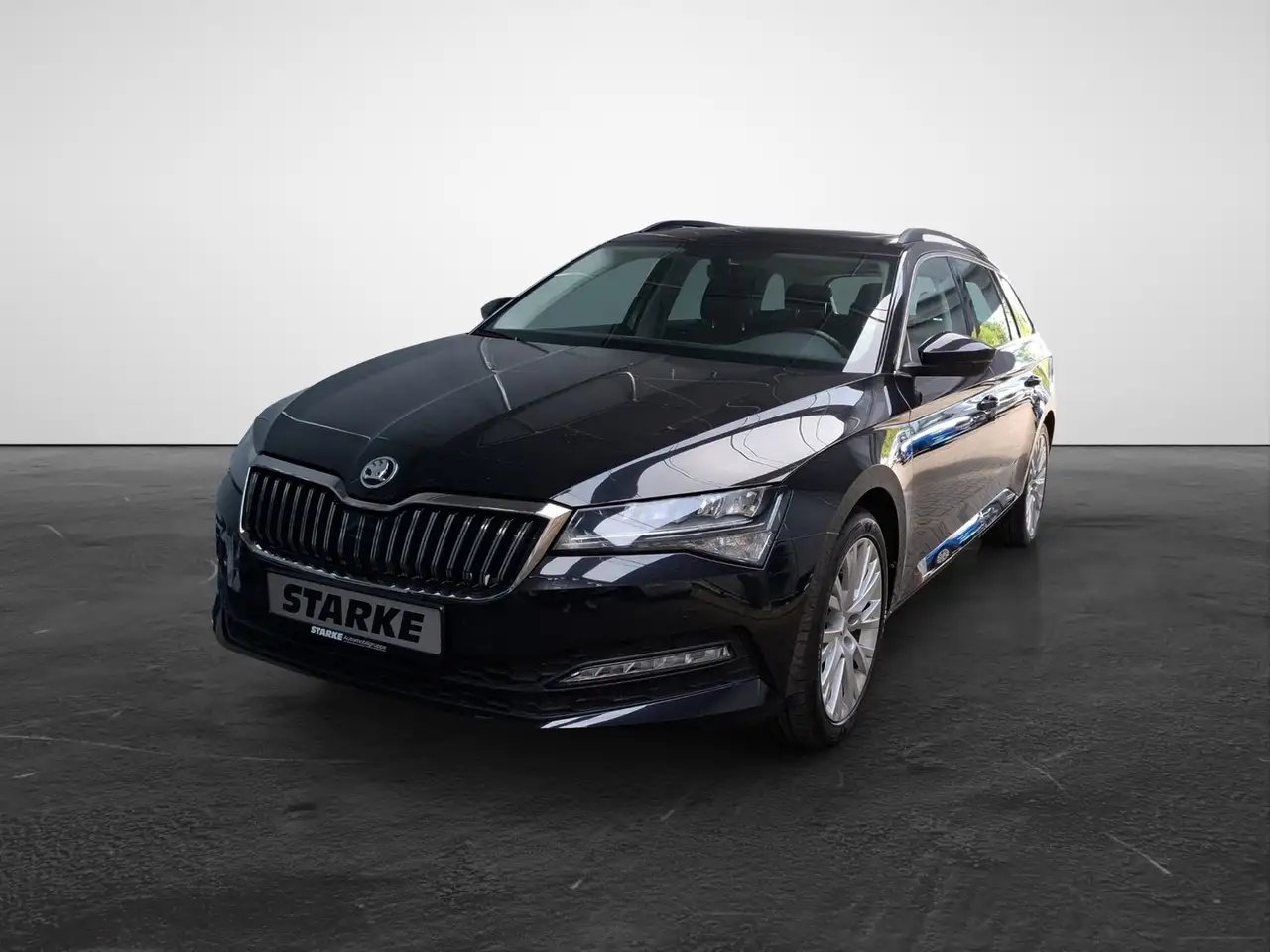 Skoda Superb Combi 1.5 TSI DSG Ambition, миниатюра 2