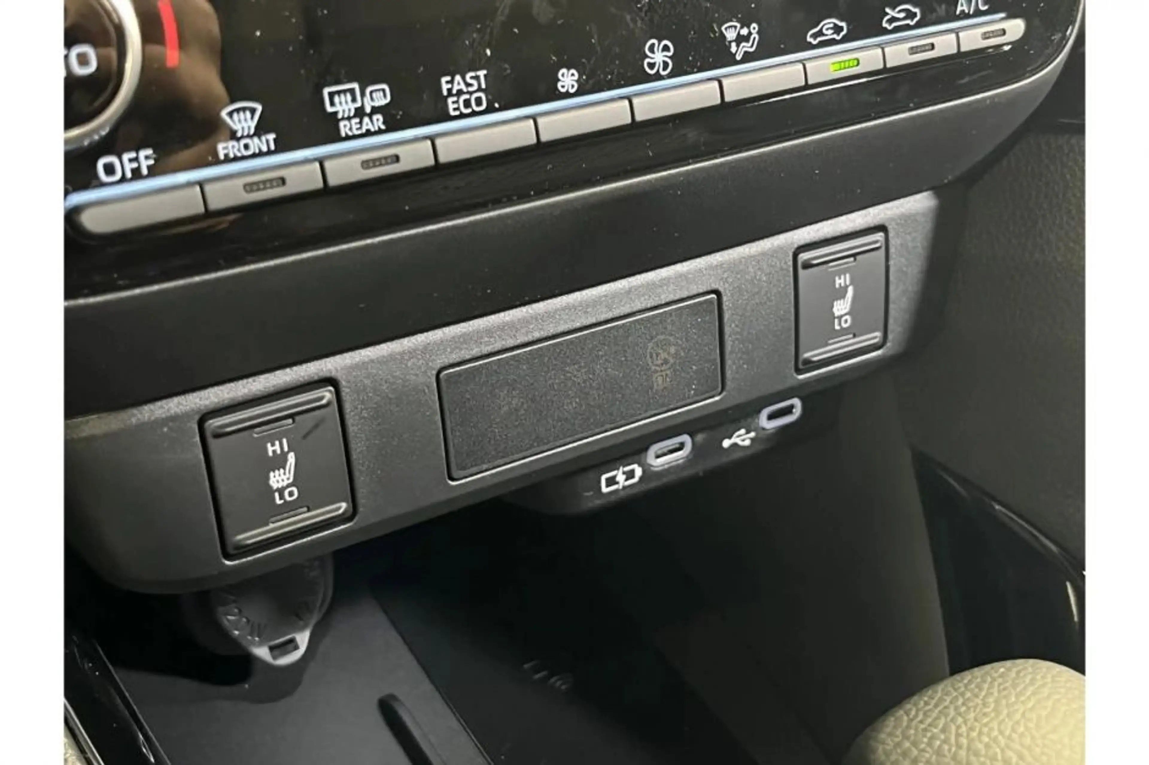 Toyota Yaris 1.5 Hybrid 130 Executive | Voorraad Deal | — photo 12
