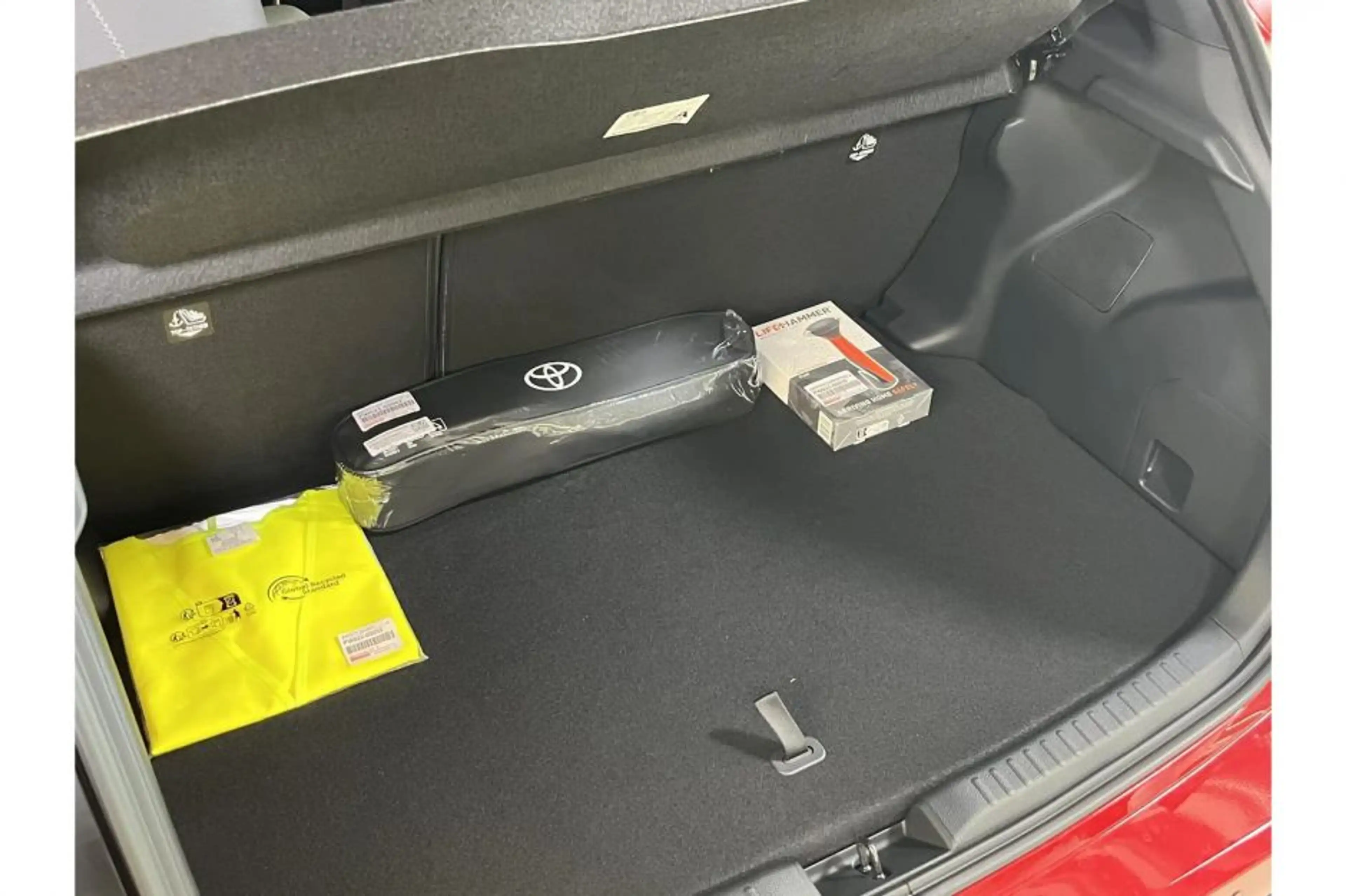 Toyota Yaris 1.5 Hybrid 130 Executive | Voorraad Deal | — photo 8