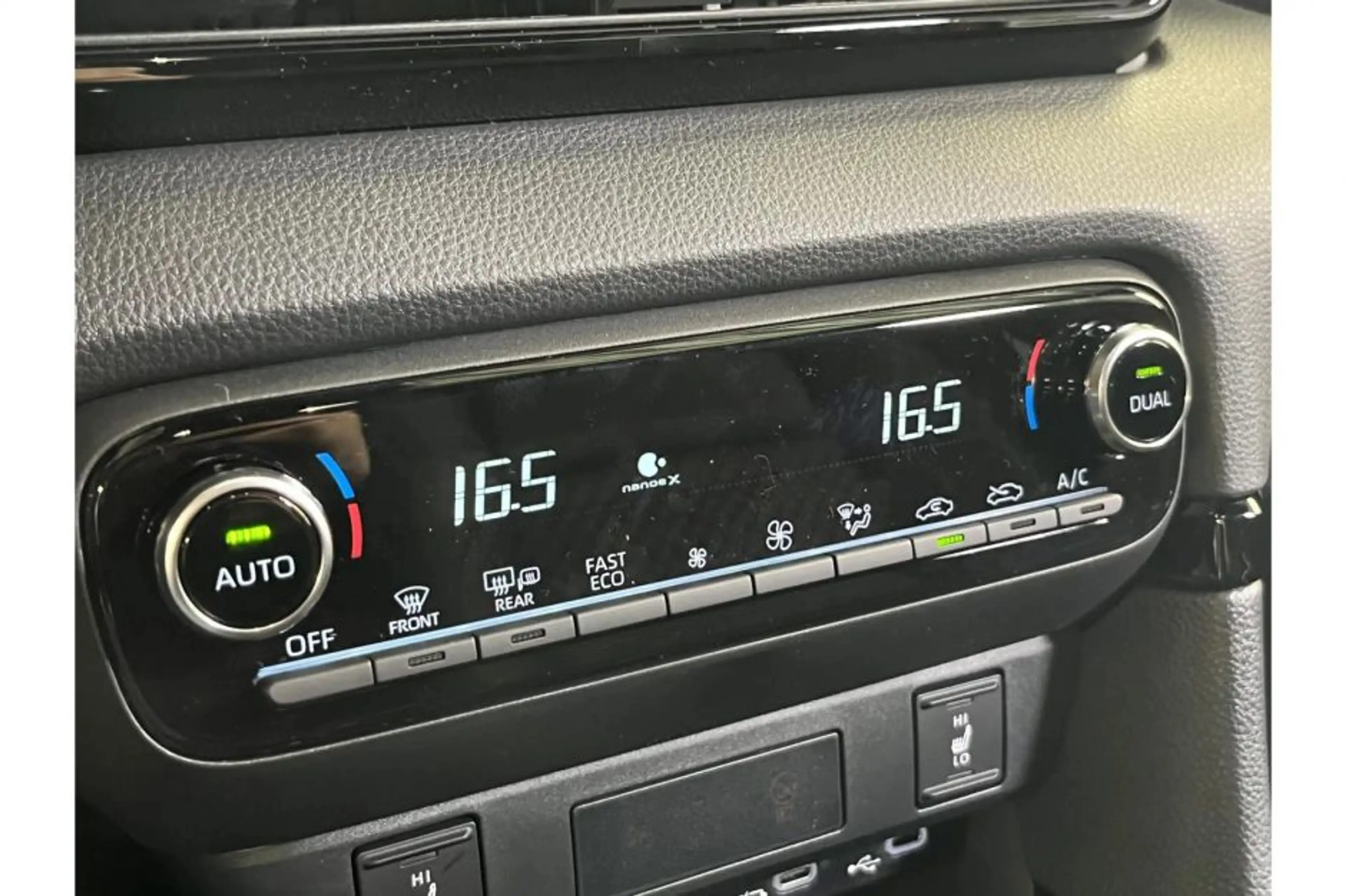 Toyota Yaris 1.5 Hybrid 130 Executive | Voorraad Deal | — photo 13