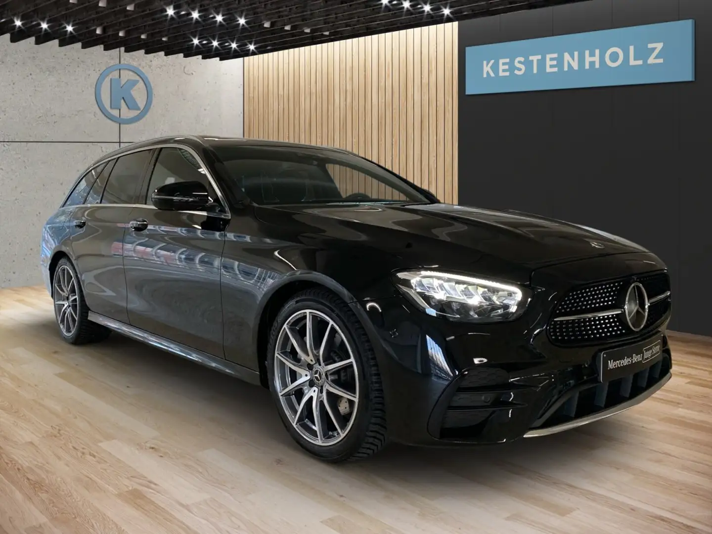 Mercedes-Benz E 220 E 220 d T-Modell *AMG*AHK*MEMO*360°KAM*PANO* Schwarz - 2