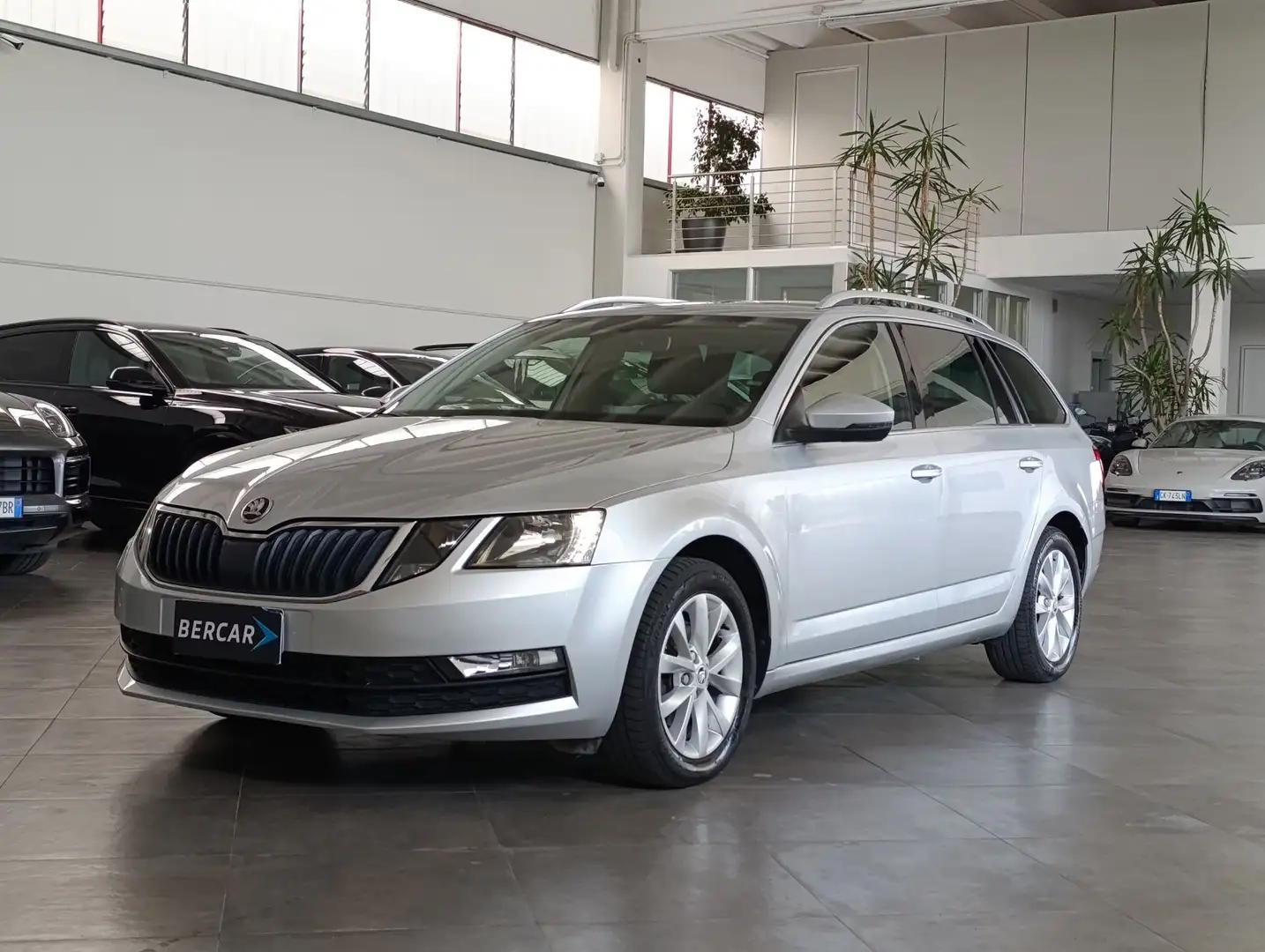 Skoda Octavia 1.4 TSI Wagon Ambition G-Tec Argento - 1