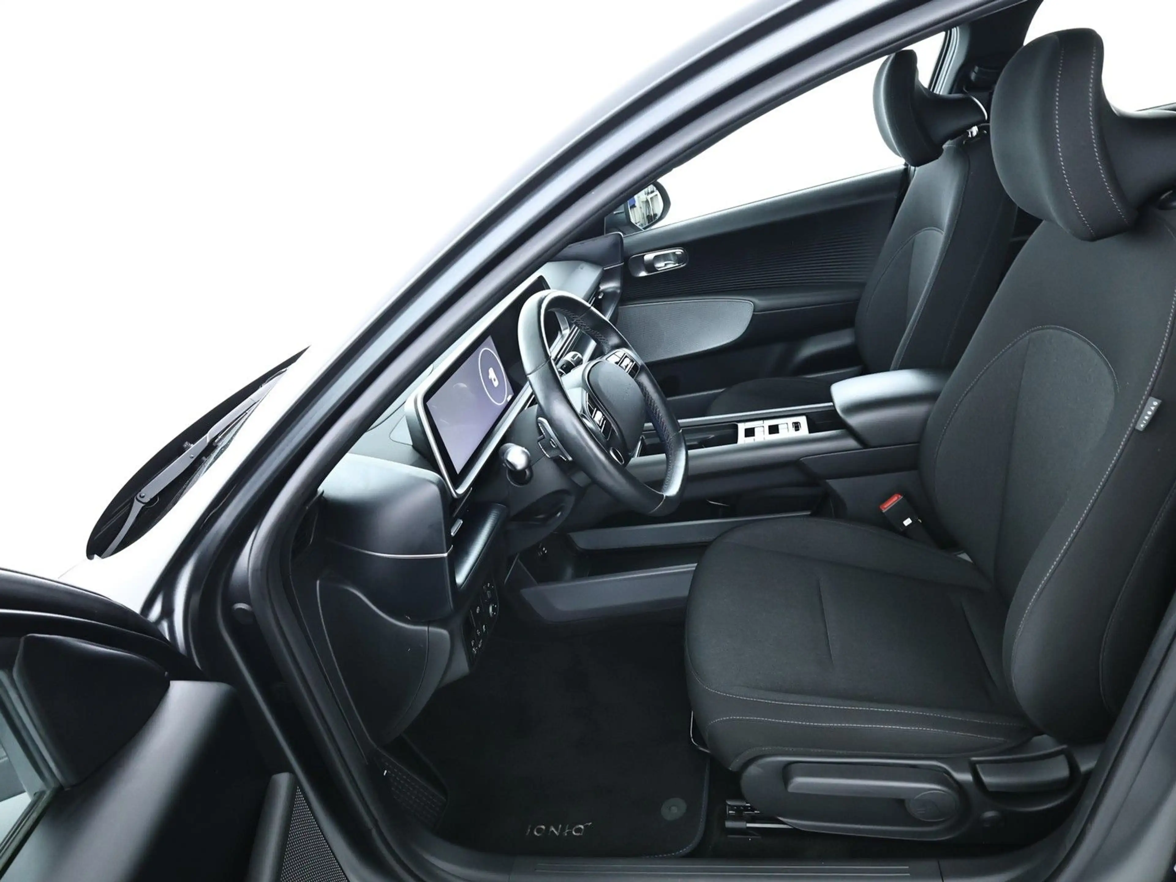 Hyundai IONIQ 6 Elektro 53 kWh LED|Kamera|Navi — photo 8