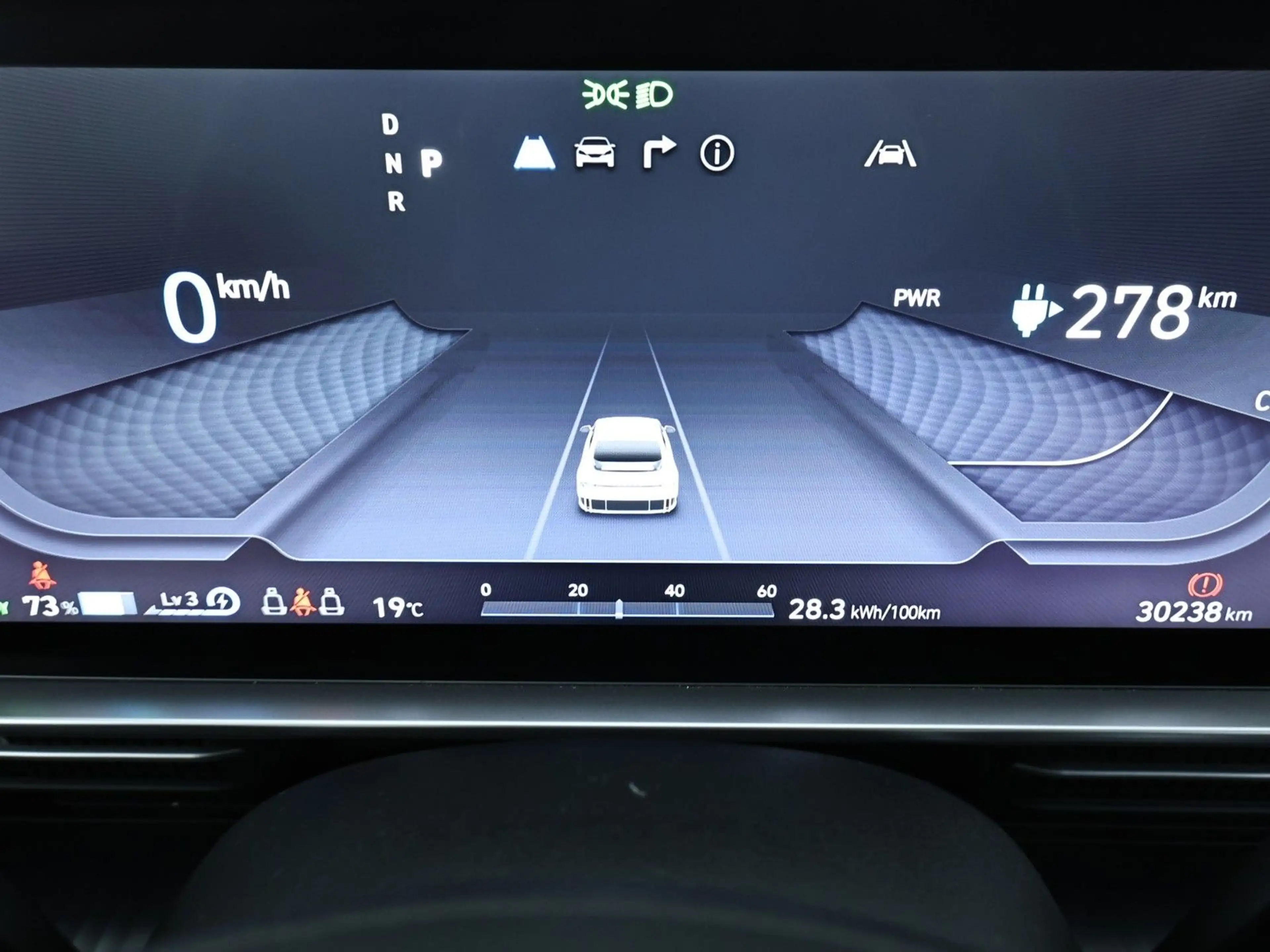 Hyundai IONIQ 6 Elektro 53 kWh LED|Kamera|Navi — photo 7
