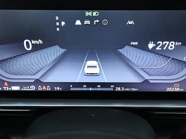 Hyundai Ioniq 6 view 7