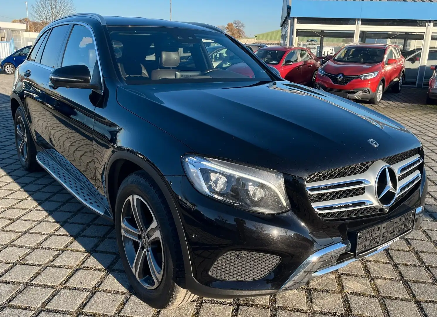 Mercedes-Benz GLC 350 d 4Matic 1-Hd.|LED|AHK|360°|Sitzklima Schwarz - 1