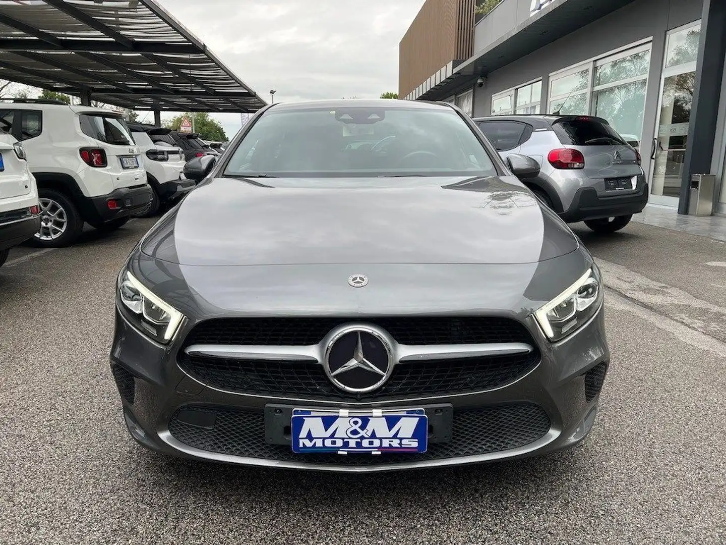 Mercedes-Benz A 180 d Automatic Business Extra TAGLIANDATA!! Grigio - 2