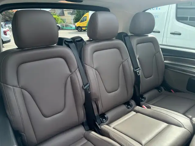 Mercedes-Benz V 300 d 4MATIC Ansicht 28