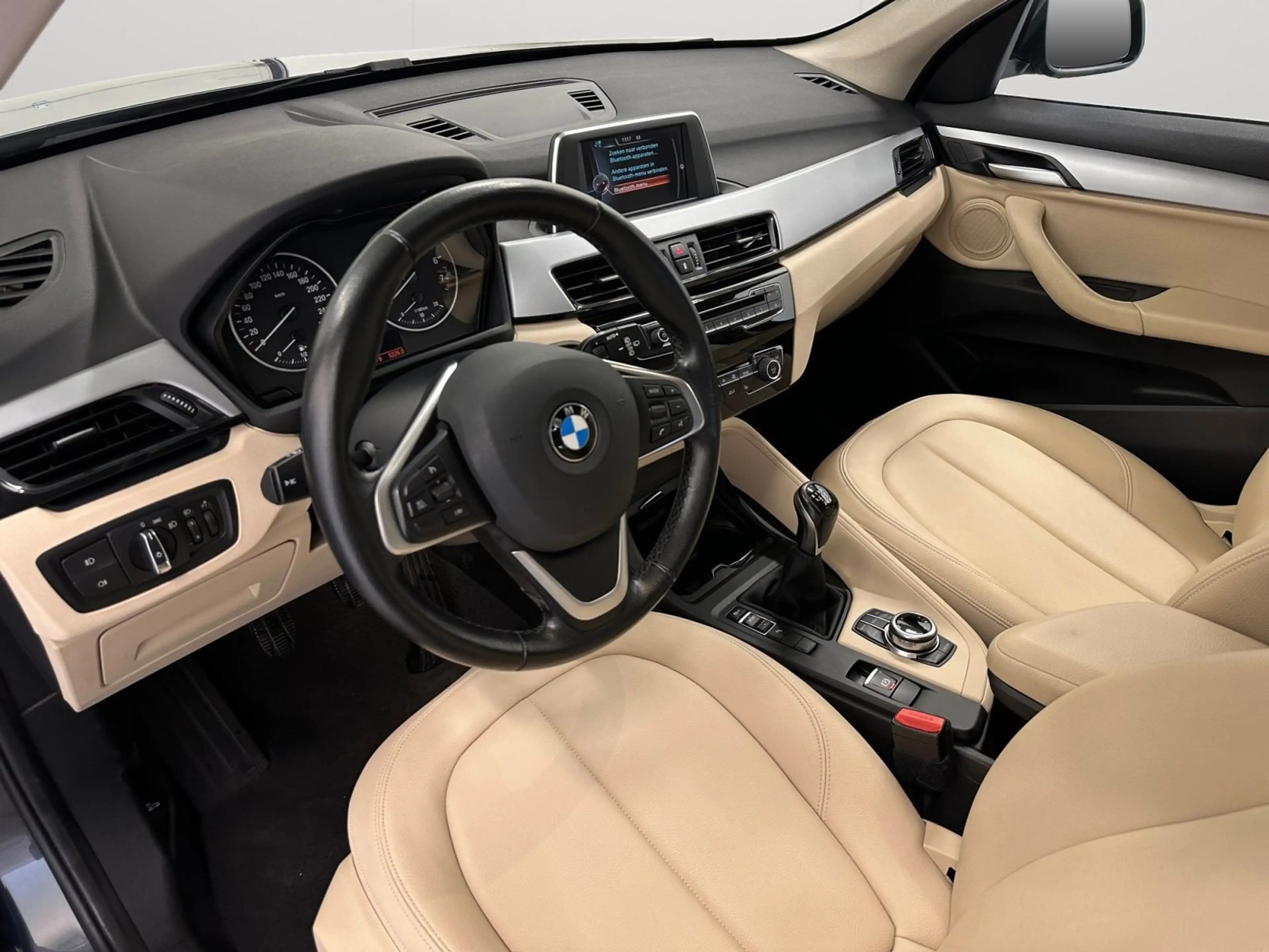 BMW X1 sDrive18i Leder GPS Verw.Zetels Dig.Airco Alu — photo 6