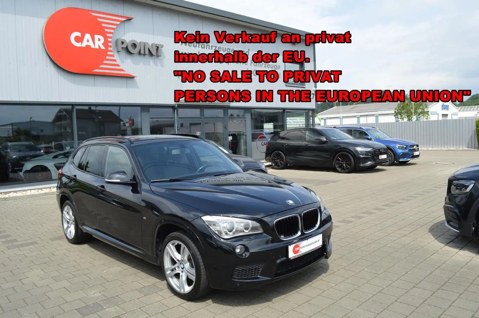 BMW X1 xDrive *Pano*Bi-Xenon*Klima*BT*AHK*M-Paket* Schwarz - 1