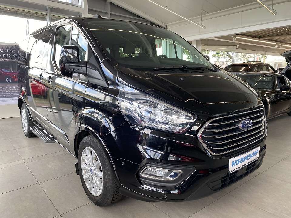 Ford Tourneo Custom