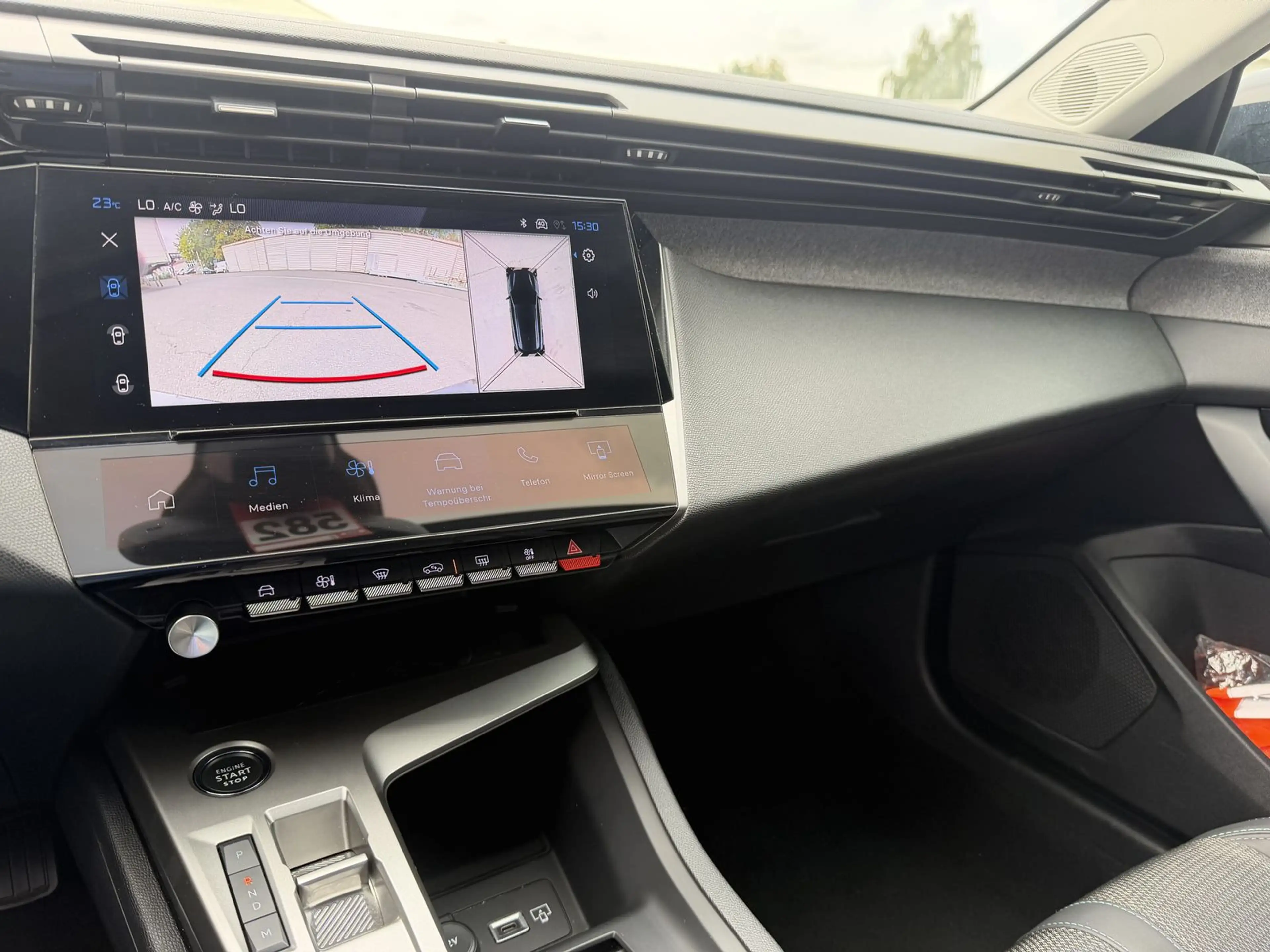 Peugeot 308 Hybrid 136 Allure 360°Kamera Keyless LED Nav — photo 14