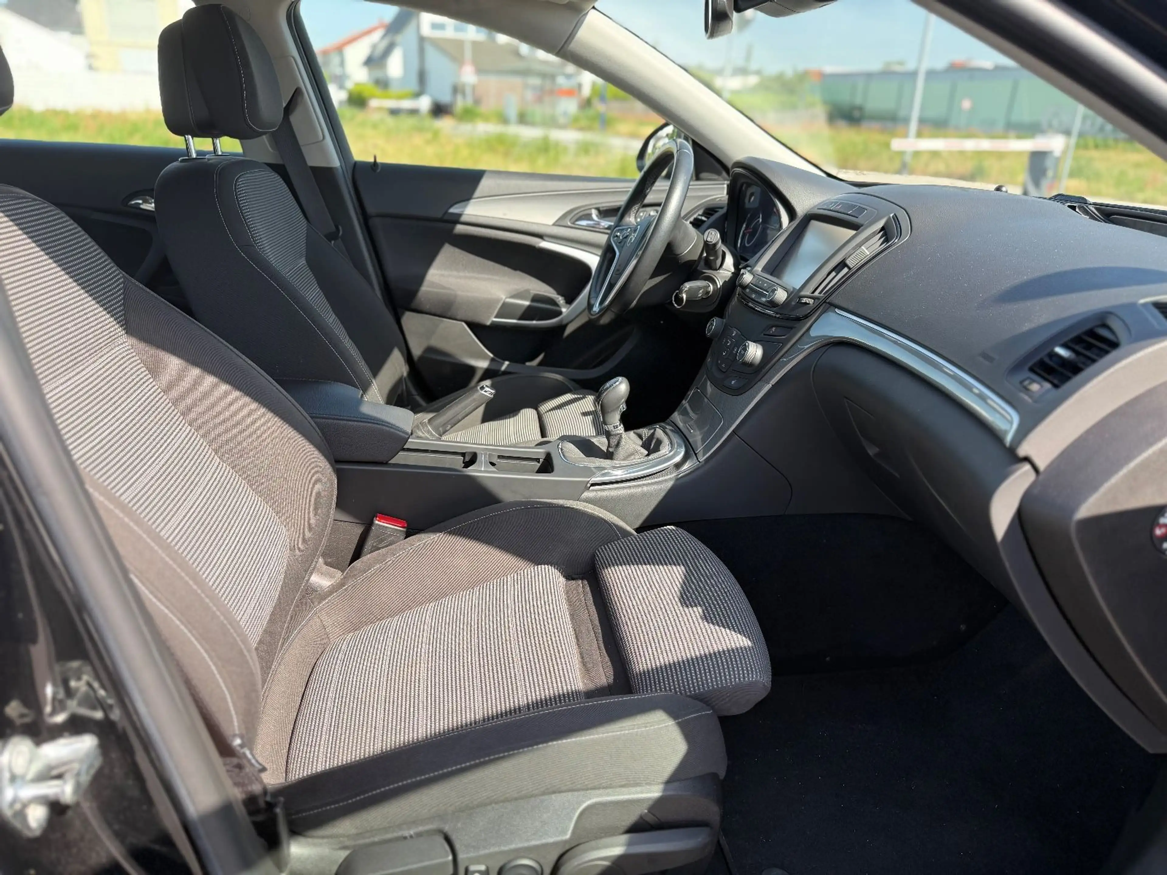 Opel Insignia 1.6 CDTI Sports Tourer *NAVI+18"ZOLL* — photo 9