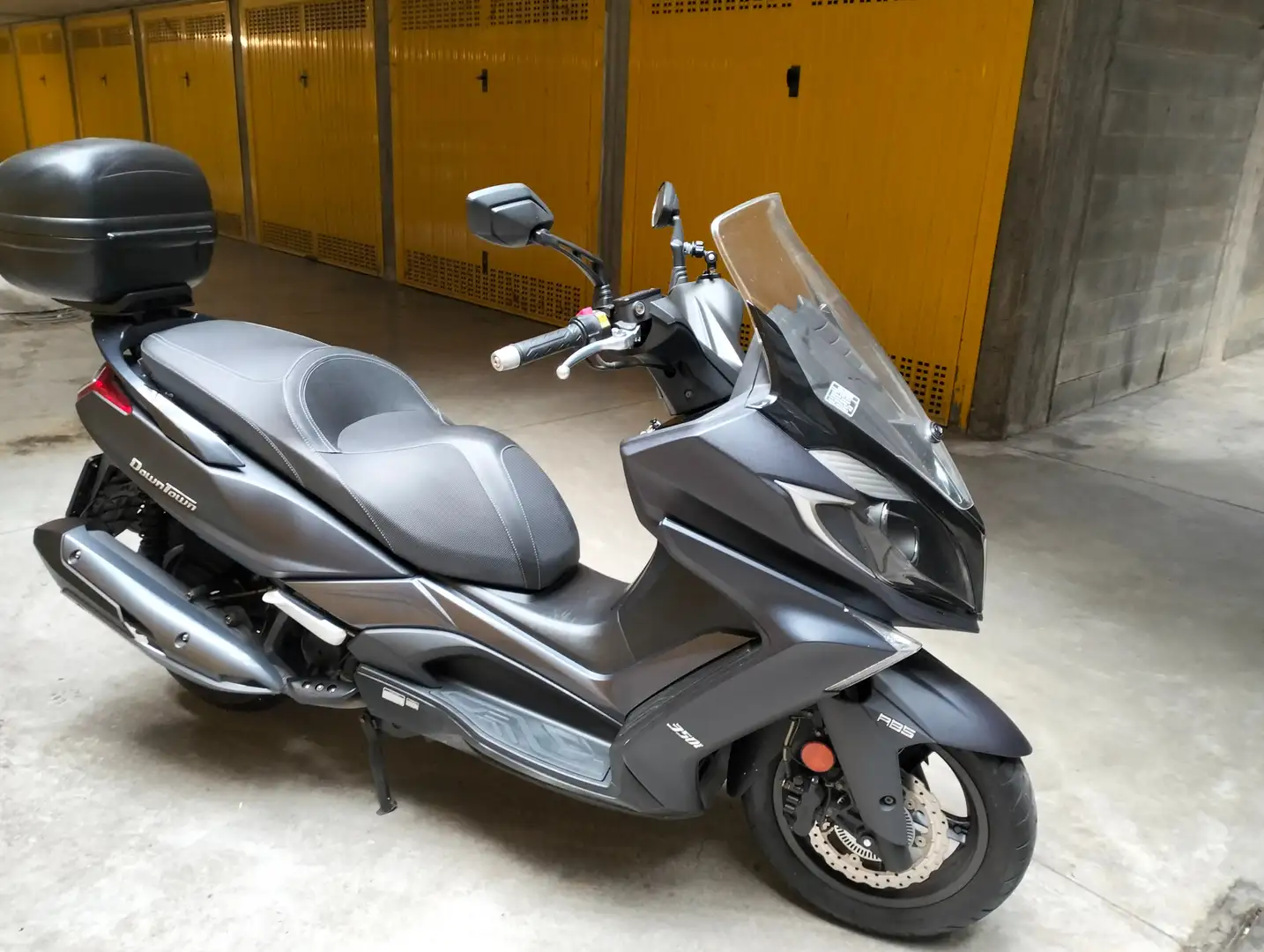 Kymco Downtown 350i Abs Grey - 2