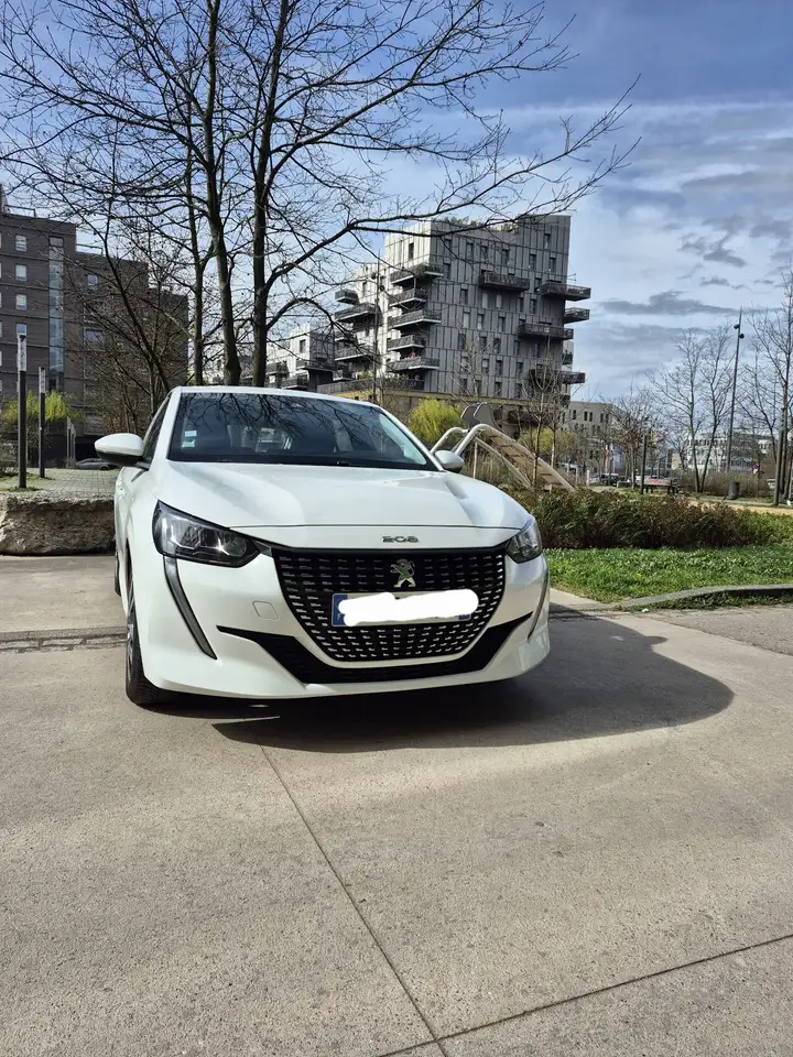 Peugeot 208 PureTech 75 S\u0026S BVM5 Active Busines