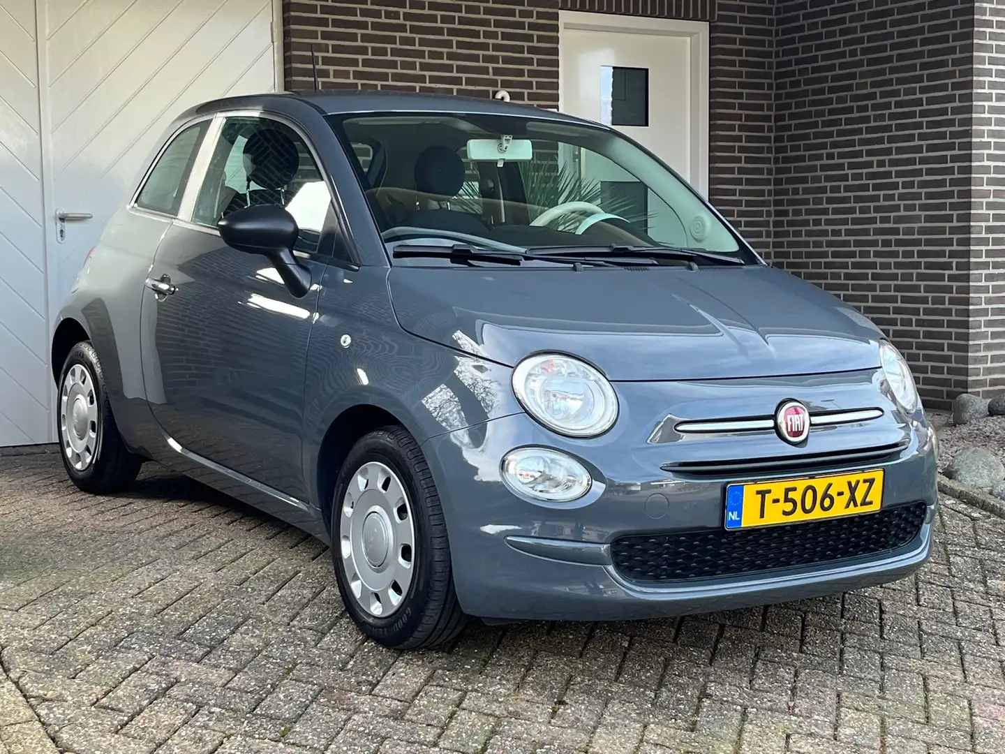 Fiat 500 Hybrid in topstaat met weinig KM en nieuwe APK Grijs - 1