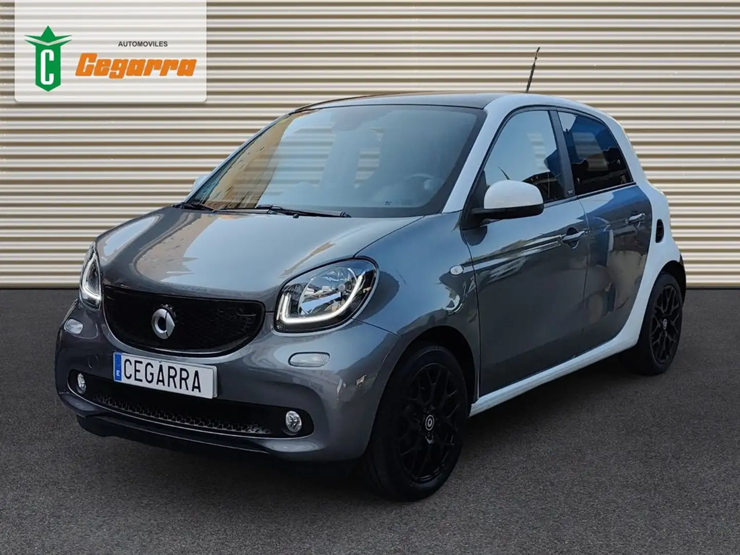 smart forFour 0.9 66kW (90CV) S/S PROXY Gris - 1