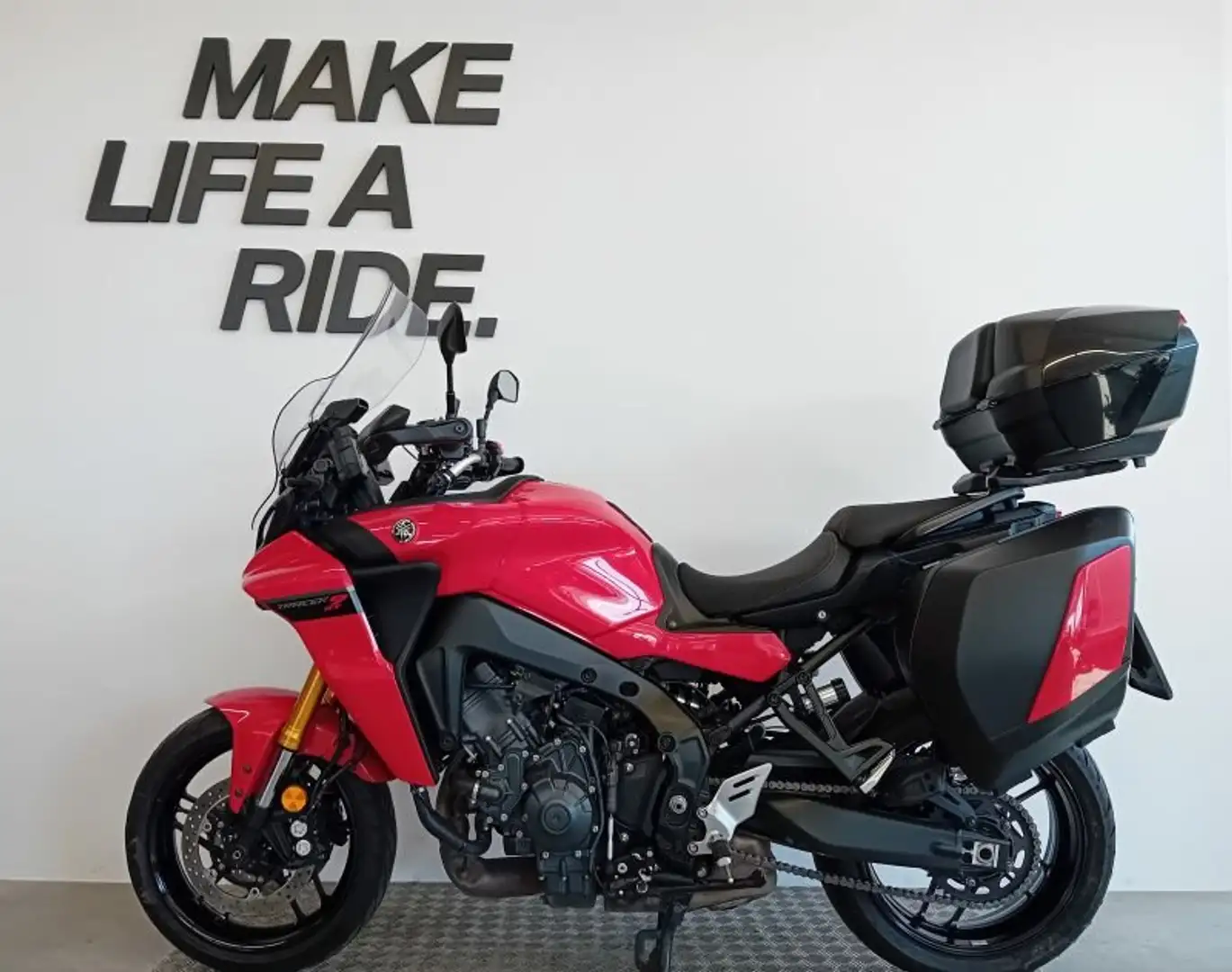 Yamaha Tracer 9 GT Rosso - 2