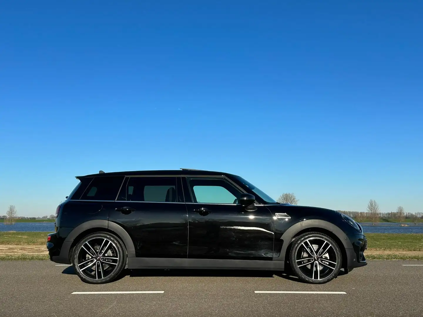 MINI Cooper Clubman Cooper Clubman 1.5 JCW Чорний - 2