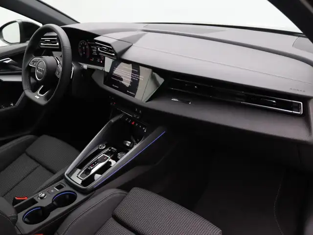 Audi A3 view 10