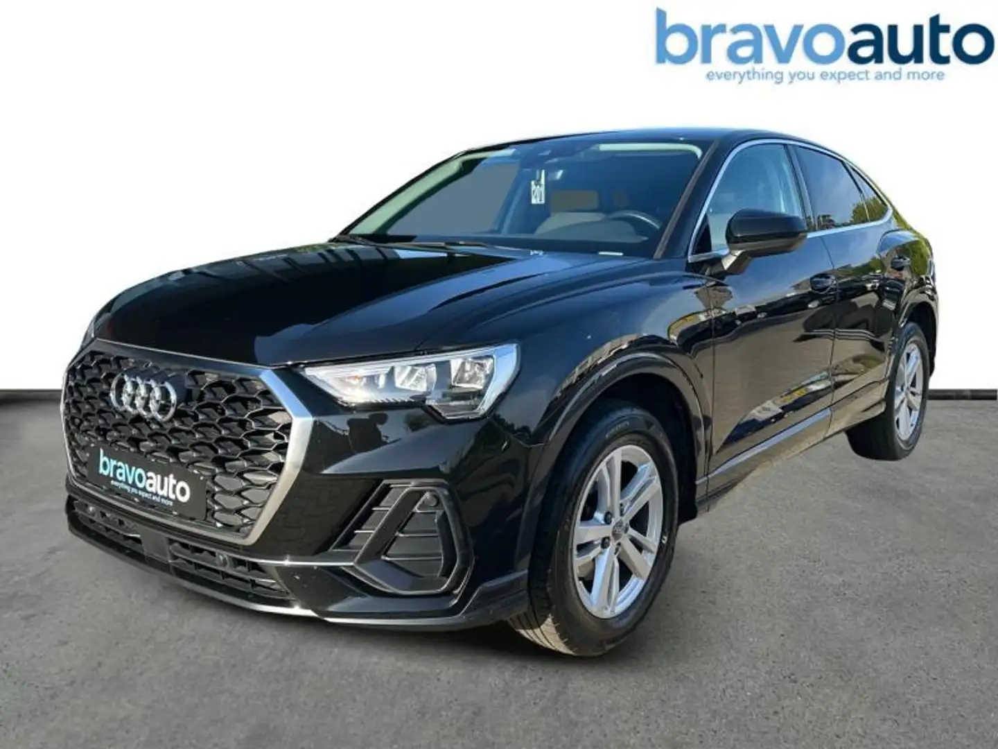 Audi Q3 SPORTBACK 35 TFSI + CARPLAY Black - 1