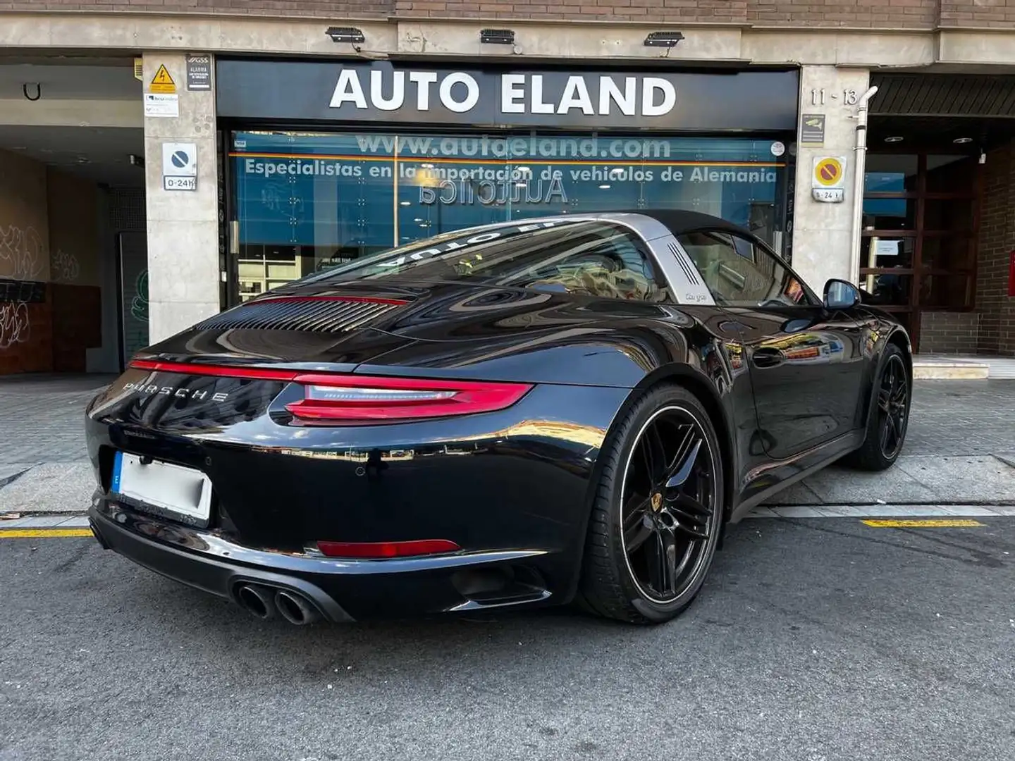 Porsche 991 Targa 4 Negro - 1