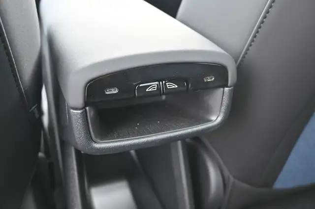 Volvo Ex30 view 22
