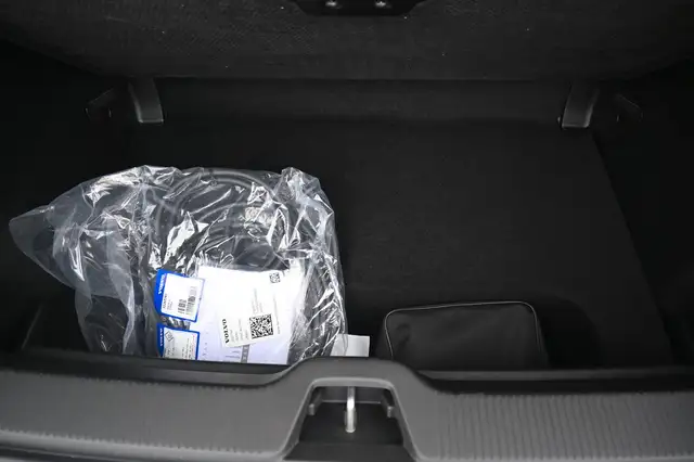 Volvo Ex30 view 17