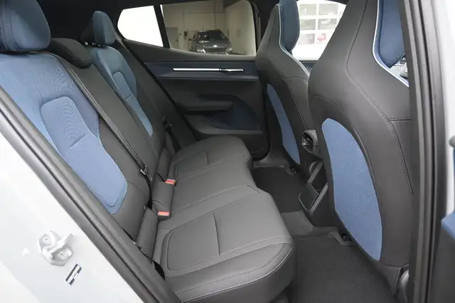Volvo Ex30 view 15