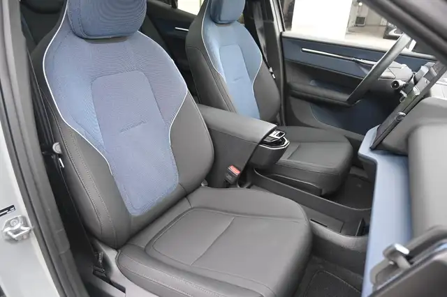 Volvo Ex30 view 14