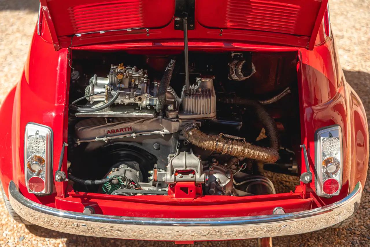 Abarth 695 Replica, foto 4