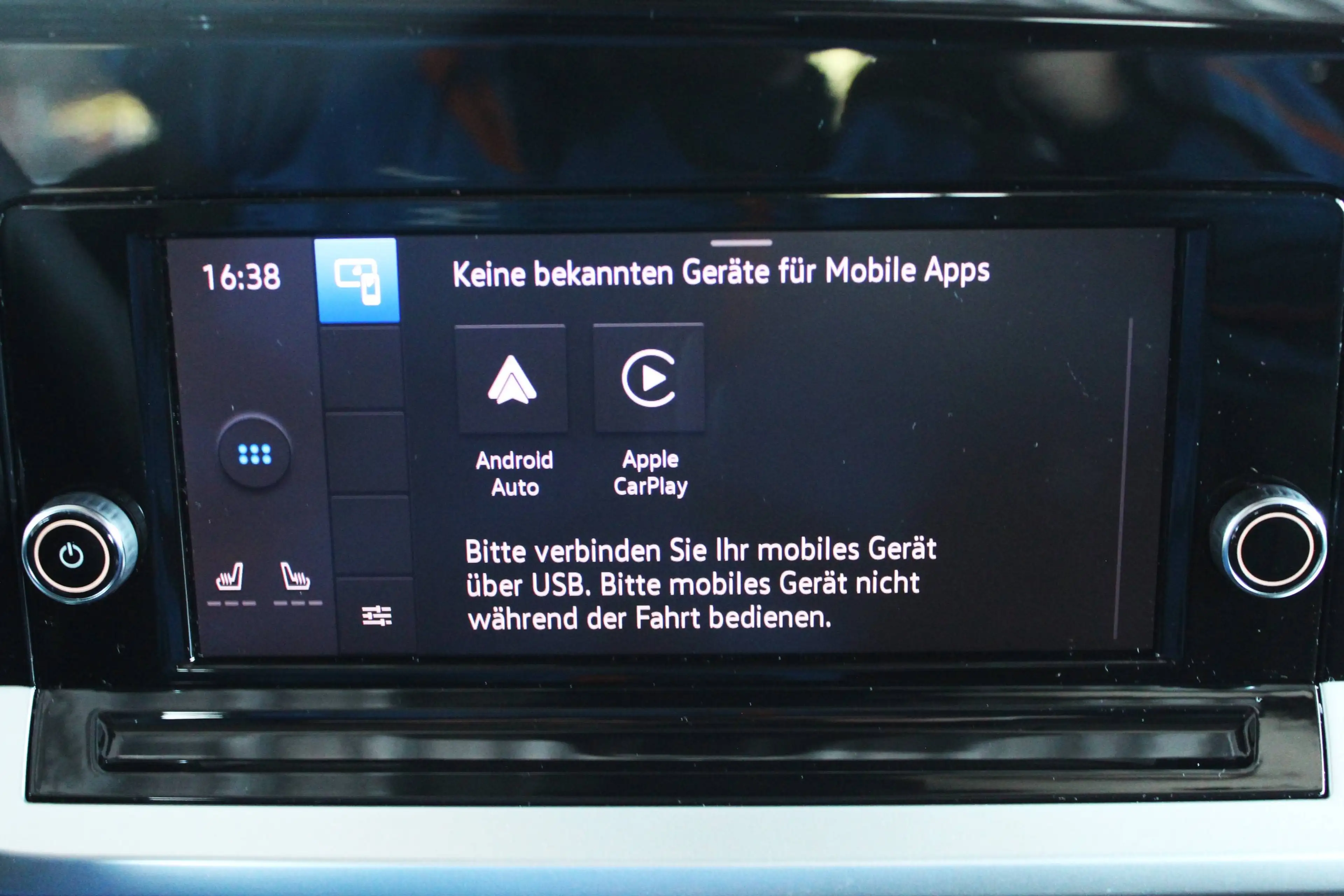 Ford Tourneo Connect Titanium LED,Navi,BT,WinPak,Kamera,PDC,KeyFree, — photo 13