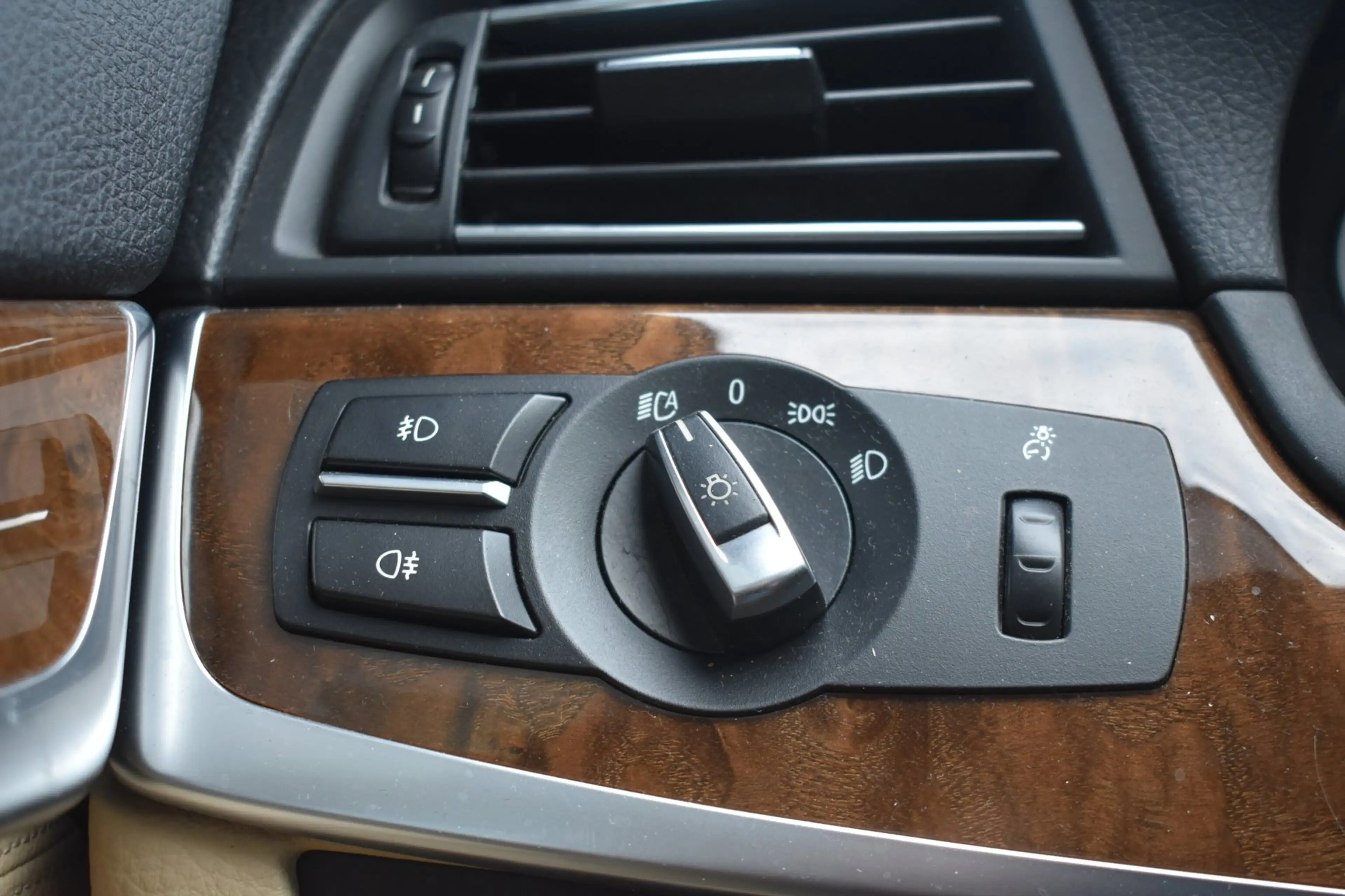 BMW 535 5-serie Touring 535d High Executive '11 Xenon Pano — photo 19