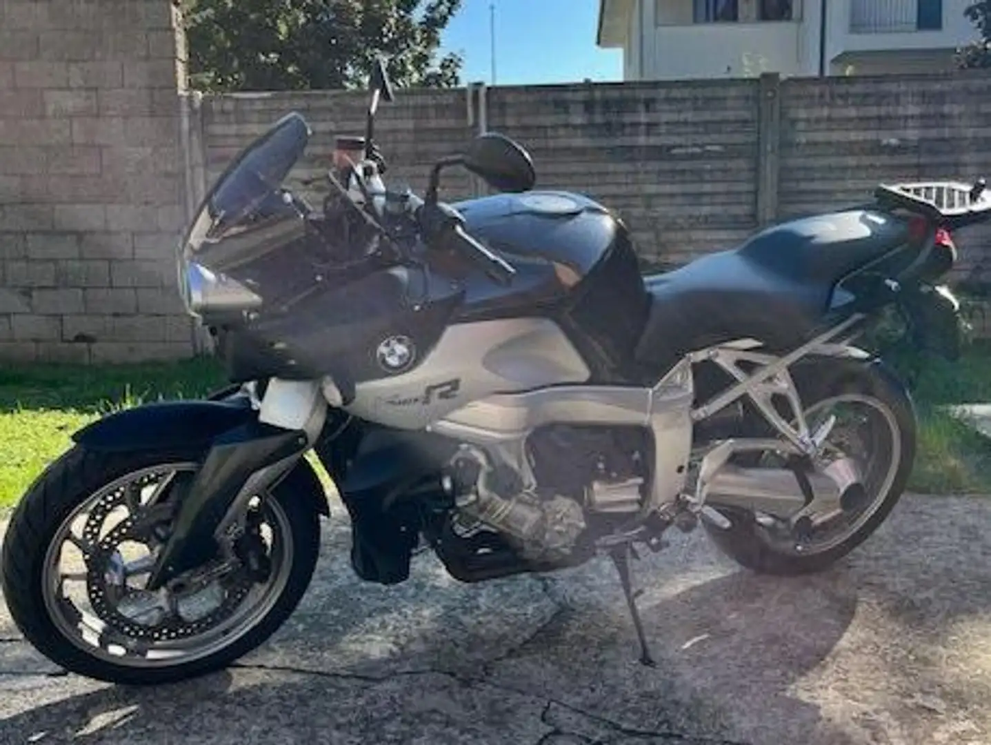 BMW K 1200 R Negro - 2