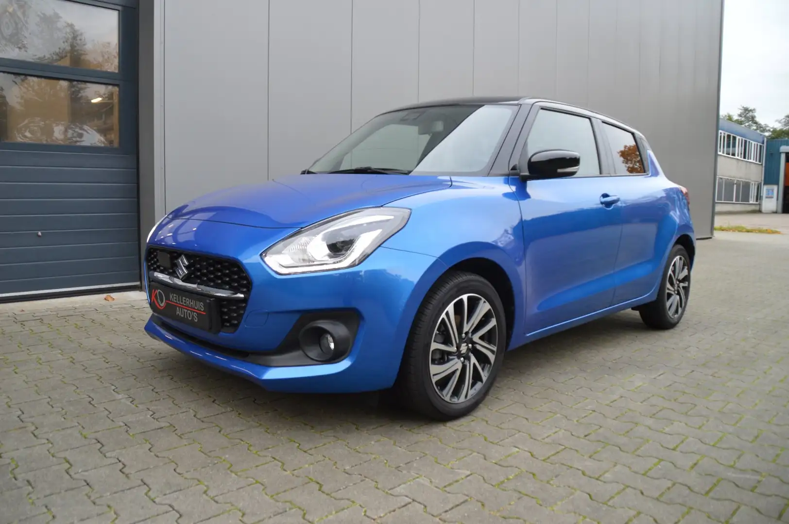 Suzuki Swift 1.2 Style Smart Hybrid