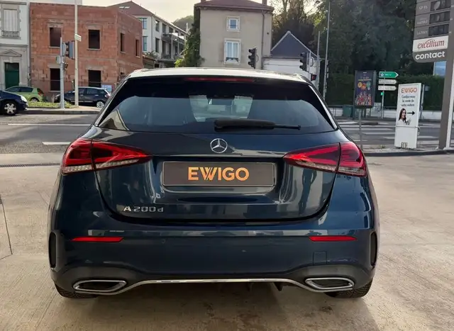 Mercedes-Benz A-Class view 4