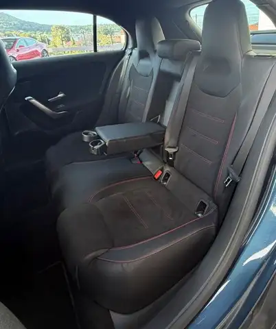 Mercedes-Benz A-Class view 9