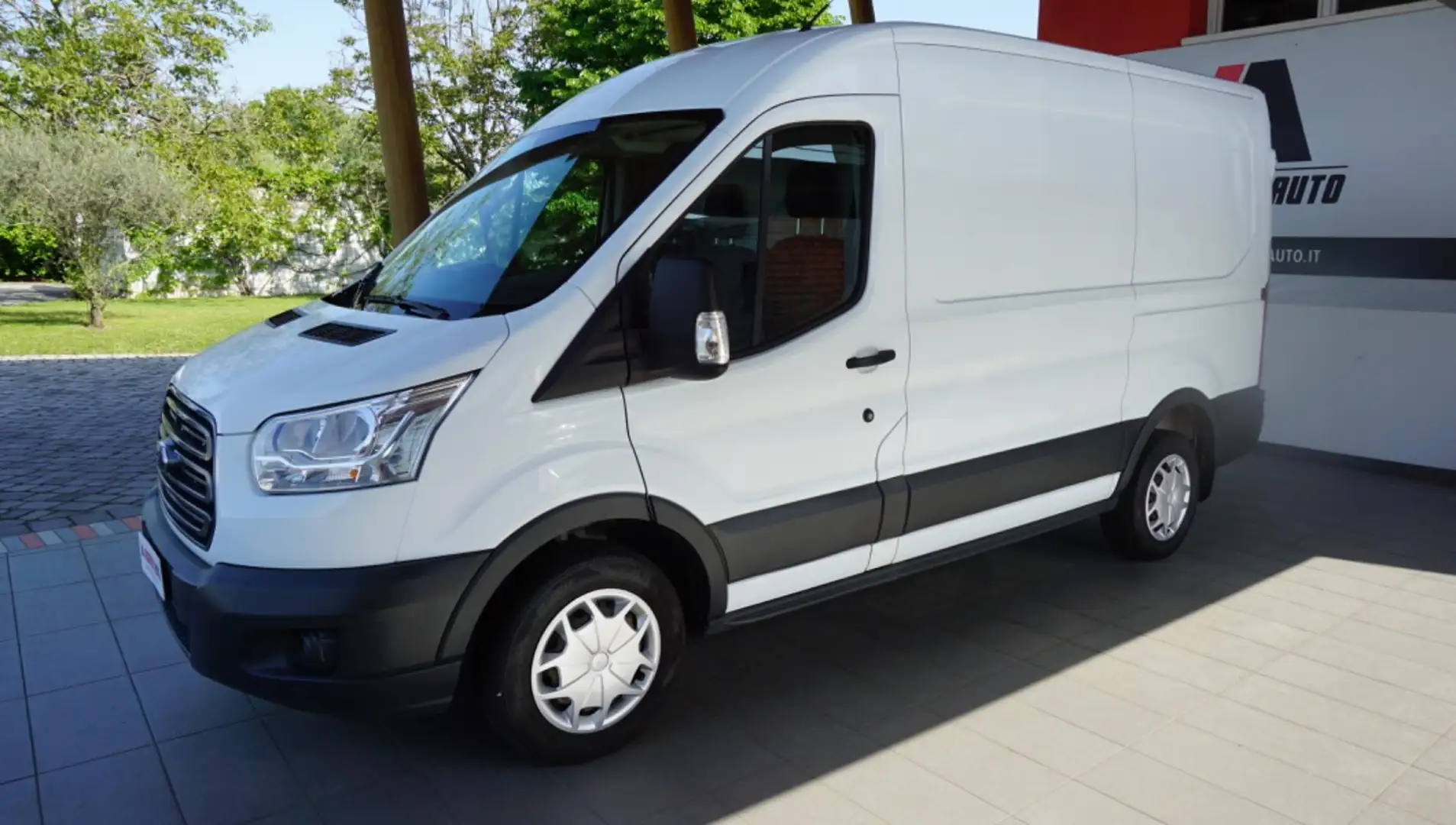 Ford Transit 290 2.0TDCi EcoBlue 130CV PM-TM Furgone Trend Biały - 1