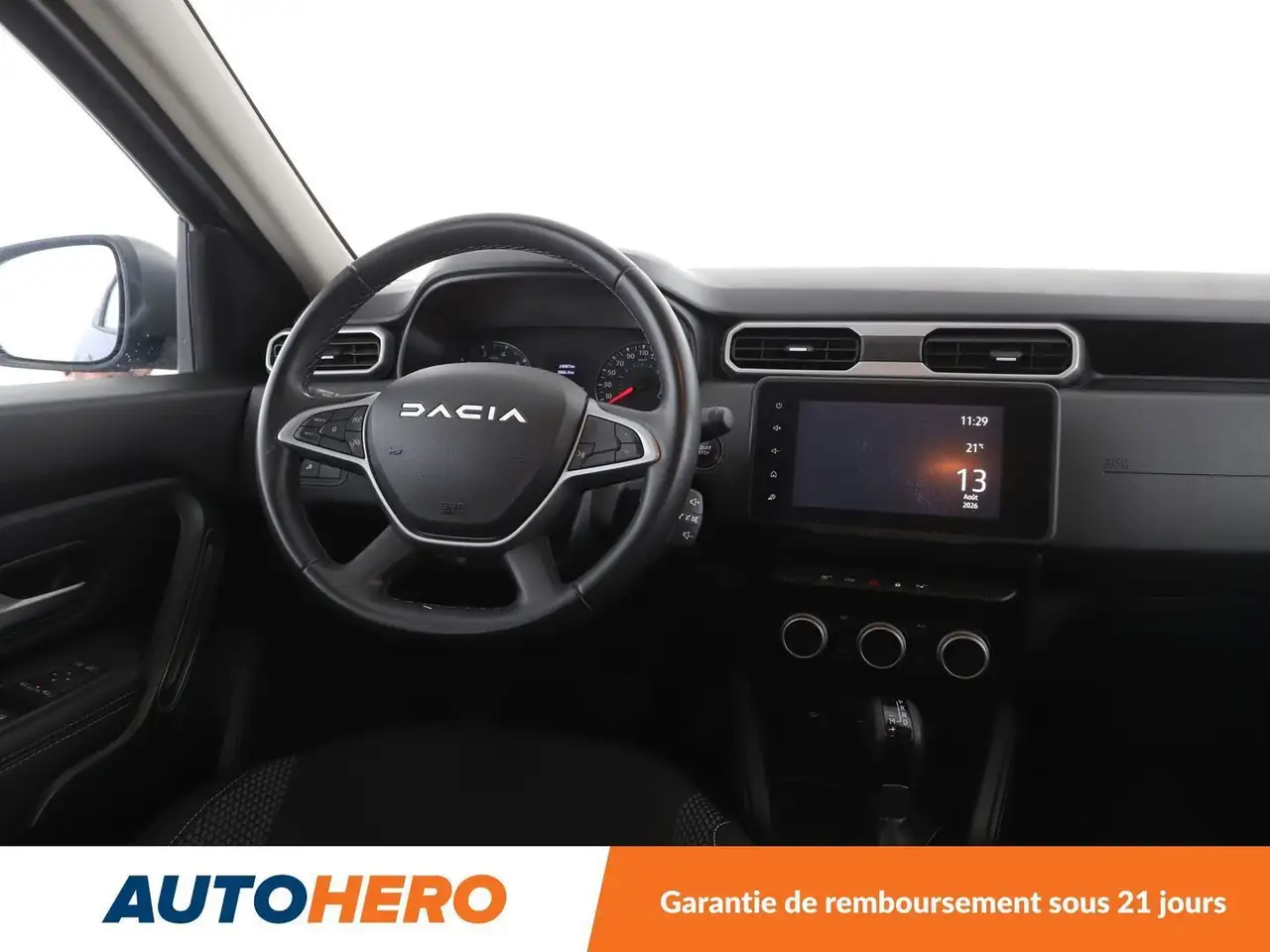 Dacia Duster — photo 13